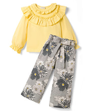 Load image into Gallery viewer, Frilled Solid Full Sleeves Top and Floral Culotte Set