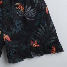 Load image into Gallery viewer, Straped Printed Frill Top Short Set