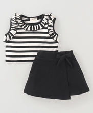 Load image into Gallery viewer, Frilled Striped Top Flapped Short Set
