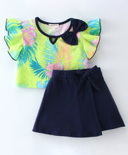Load image into Gallery viewer, Floral Printed Frilled Top Flapped Short Set