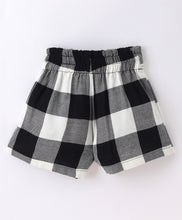Load image into Gallery viewer, Checkered Printed Belted Shorts