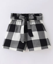 Load image into Gallery viewer, Checkered Printed Belted Shorts
