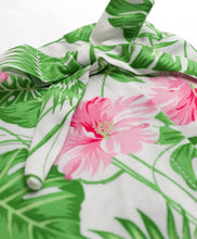 Load image into Gallery viewer, Floral Printed Woven Bow Applique Skort