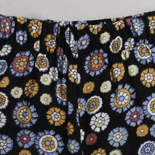 Load image into Gallery viewer, Floral Printed Short - Black
