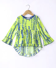 Load image into Gallery viewer, Abstract Frilled High Low Full Sleeves Top
