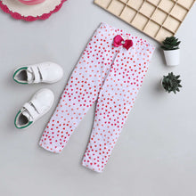 Load image into Gallery viewer, CrayonFlakes Soft and comfortable Hearts Printed Leggings