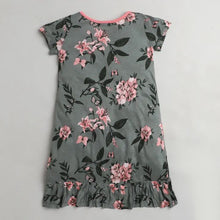 Load image into Gallery viewer, Floral Printed Nighty - Green