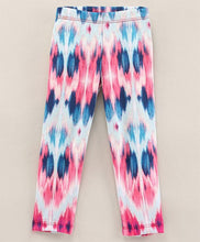 Load image into Gallery viewer, Abstract Tie and Dye Leggings
