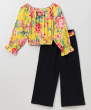 Load image into Gallery viewer, Floral Top Pant with Belt Set