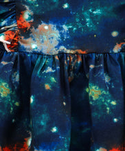 Load image into Gallery viewer, Tie and Dye Front Frill Top Leggings Set

