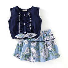 Load image into Gallery viewer, Frilled Solid Bow Top and Floral Skirt Set