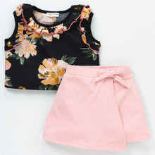Load image into Gallery viewer, Floral Frilled Top Flapped Short Set