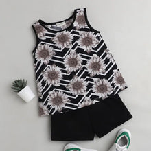 Load image into Gallery viewer, CrayonFlakes Soft and comfortable Floral with Zig Zag Printed Set - Black