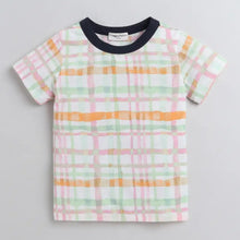 Load image into Gallery viewer, CrayonFlakes Soft and comfortable Checkered Printed Tshirt